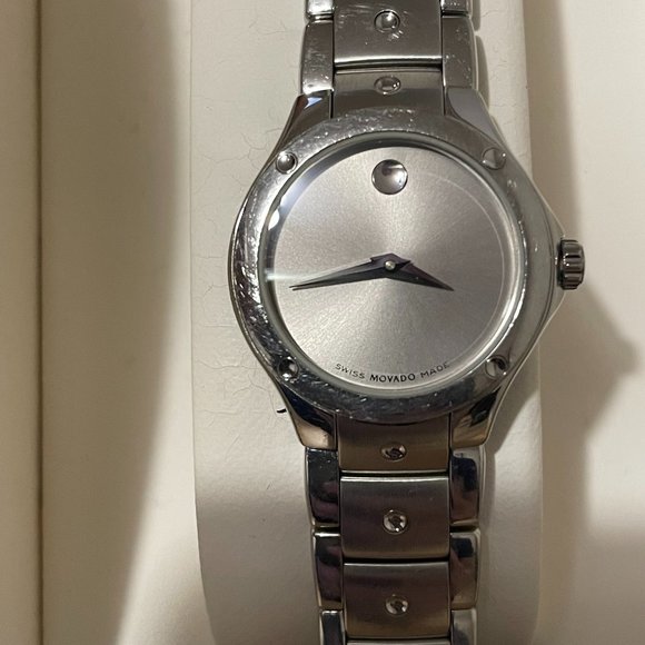 Movado museum classic watch 8106602 main image 9